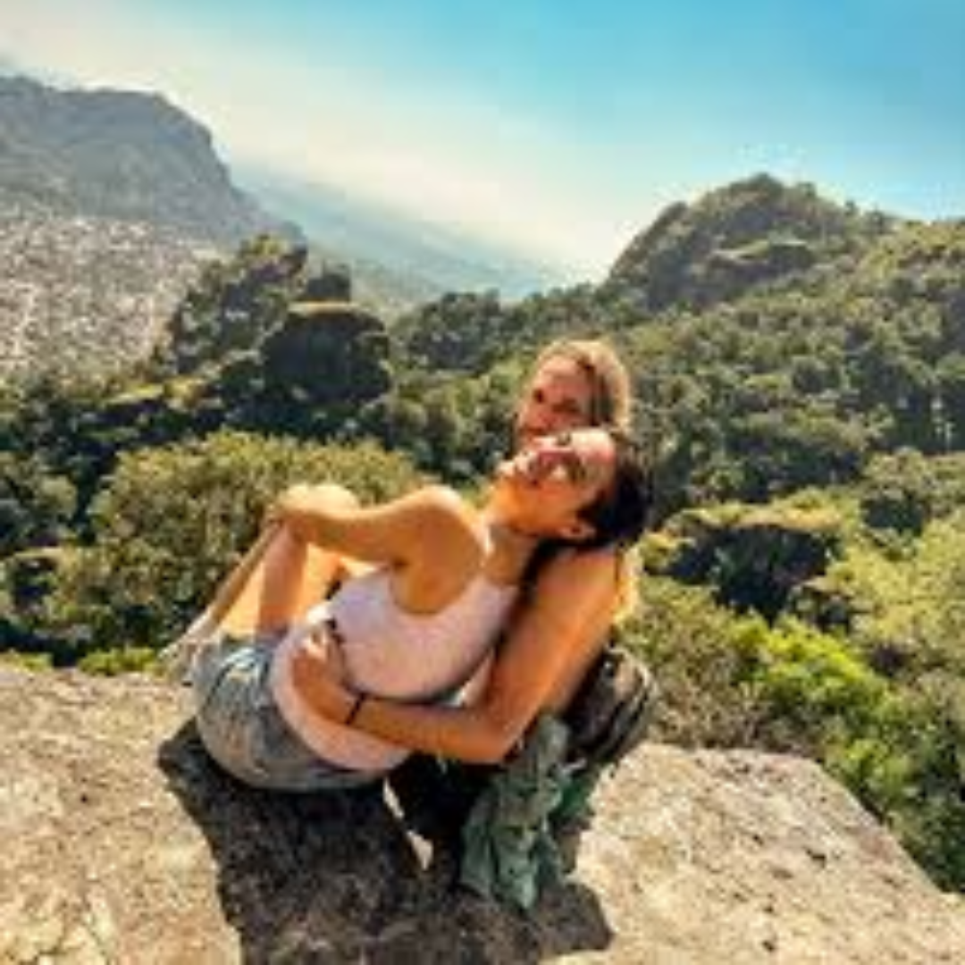 <em>Diego Torres</em>